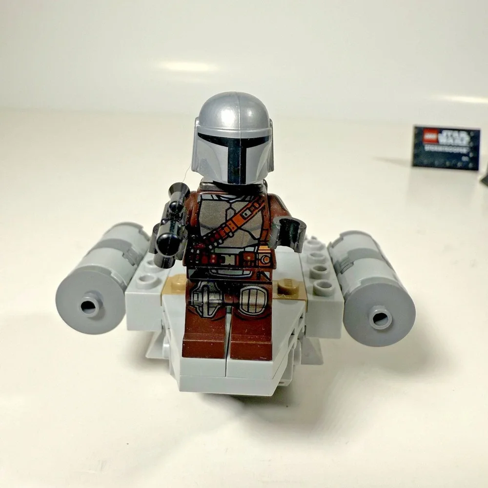 LEGO Star Wars The Mandalorian N-1 Starfighter Microfighter 75363 Kids Grey Set